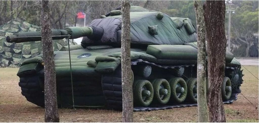 柳南军用充气坦克